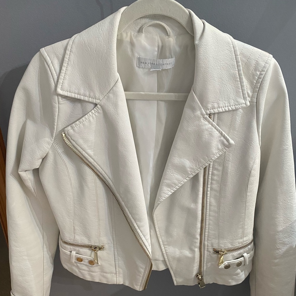 White Leather Jacket - great condition and super cute.